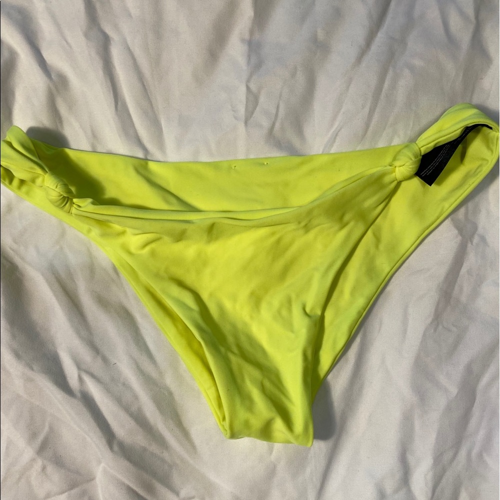 Blackbough neon yellow bottoms